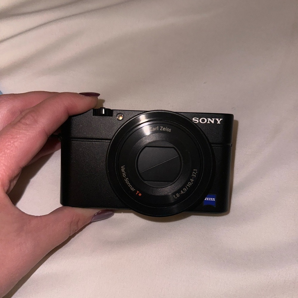 Sony RX100 20.2 MP - Picture 7 of 7